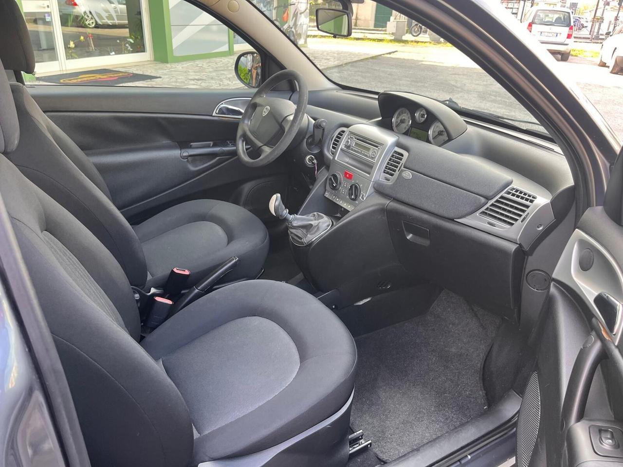 LANCIA YPSILON 1.2 68CV PLATINUM