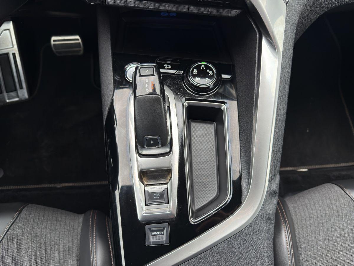 PEUGEOT - 3008 - BlueHDi 120 cv EAT6 S&S GT Line TETTO APRIBILE