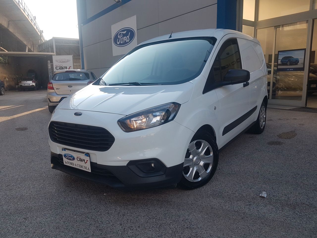 Ford Transit Courier 1.5 Ecoblue Trend