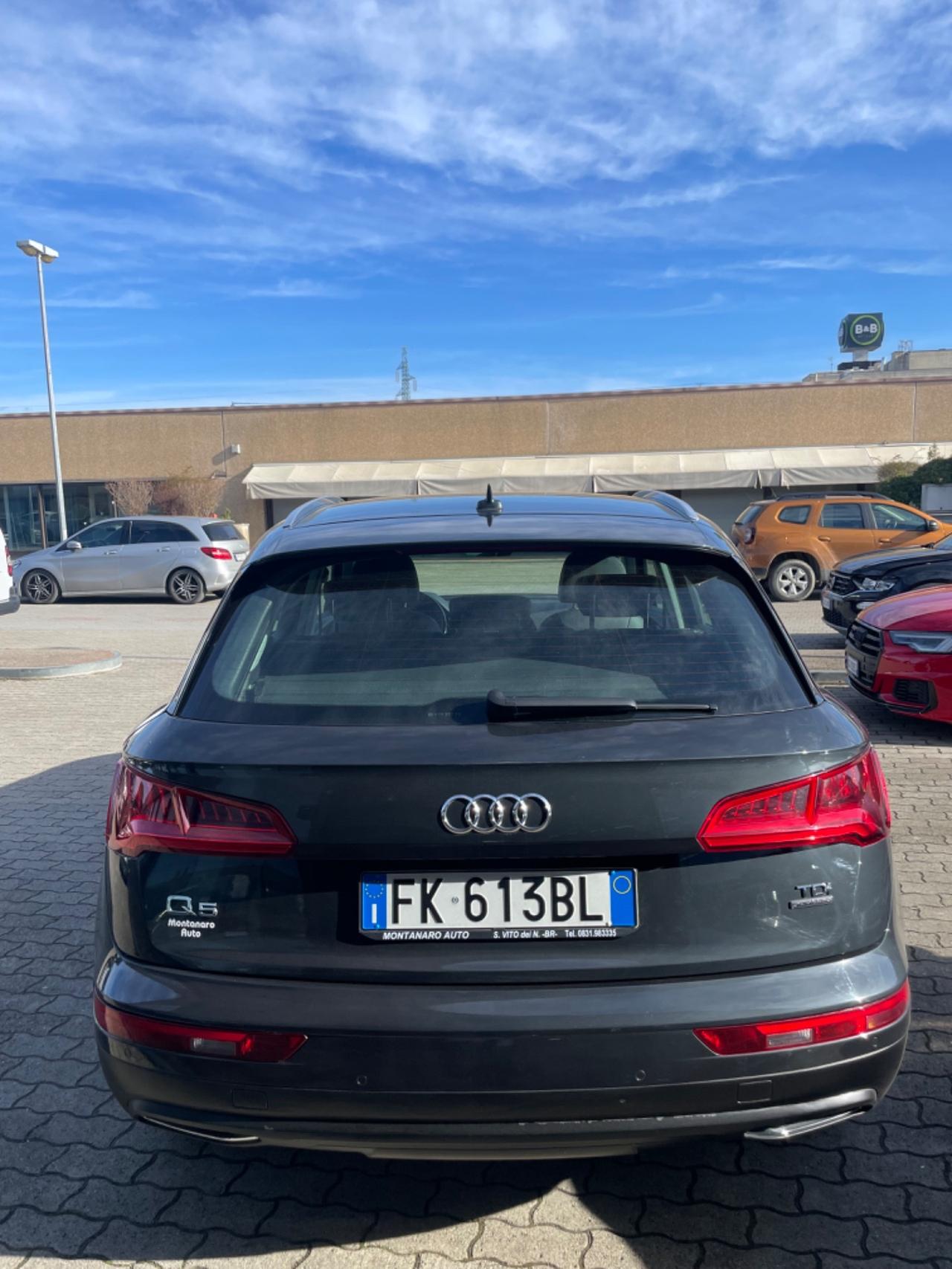 Audi Q5 2.0 TDI quattro S tronic Business