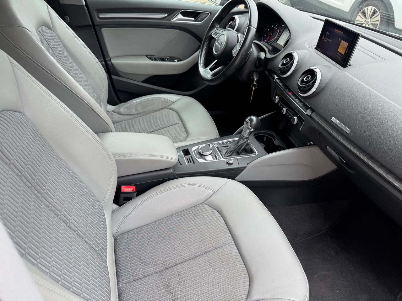 Audi A3 SPB 2.0 TDI S tronic Sport