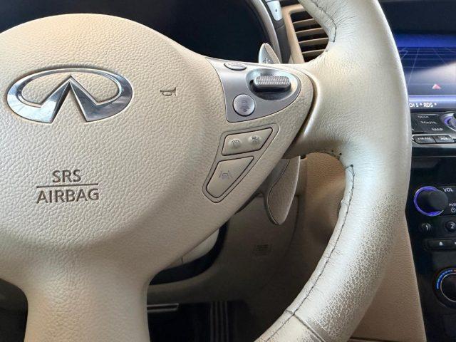 INFINITI QX70 3.0 diesel V6 AT GT Premium //TETTO//360/PELLE//21