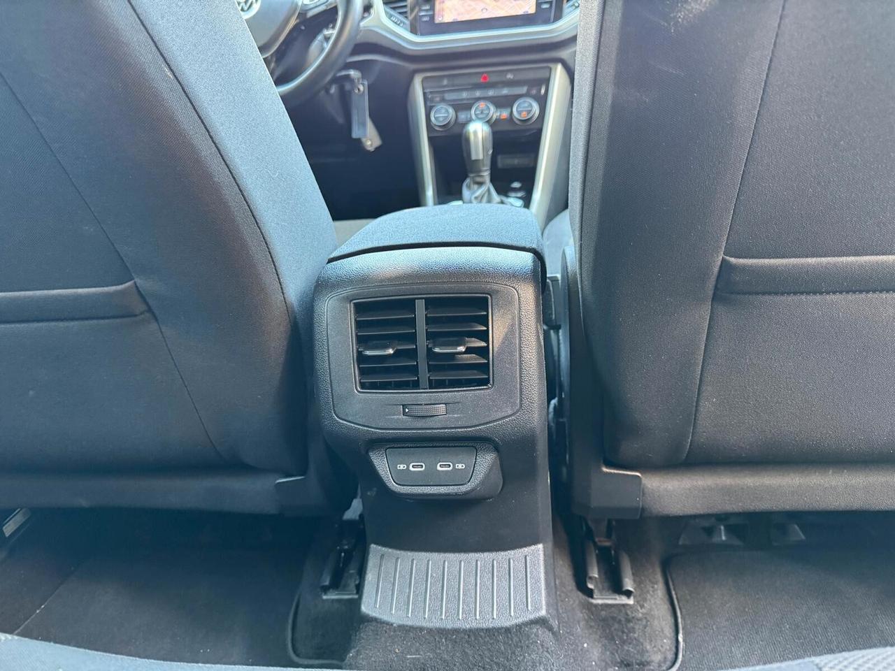 VW T-Roc 2.0 TDI SCR 150cv DSG BUSINESS BlueM Tech