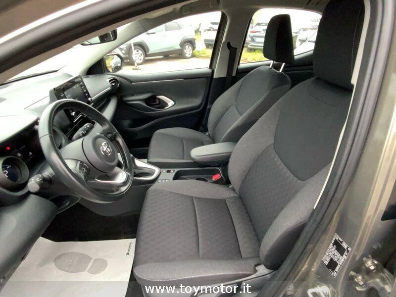 Toyota Yaris 4ª serie 1.5 Hybrid 5 porte Trend