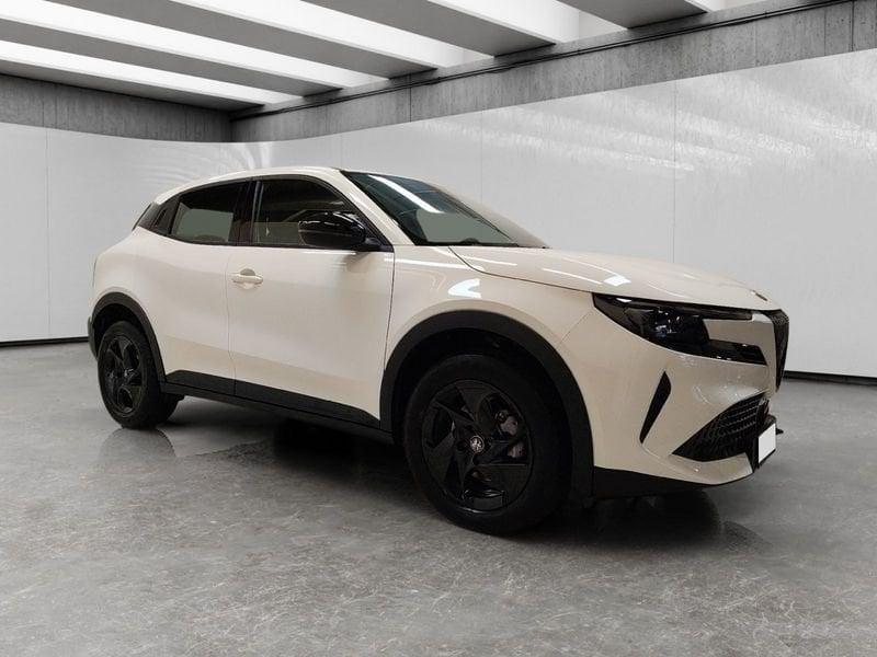 Alfa Romeo Junior 1.2 ibrida 145cv edct6
