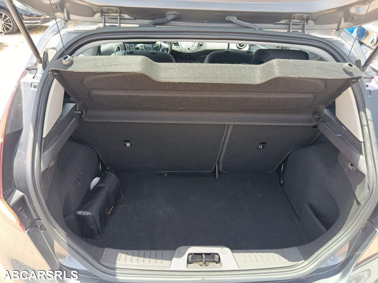 FORD - Fiesta - 1.4 5p. Bz.- GPL Business - UNIPRO. - NEOPATENTATI - FINANZIABILE - PERMUTE