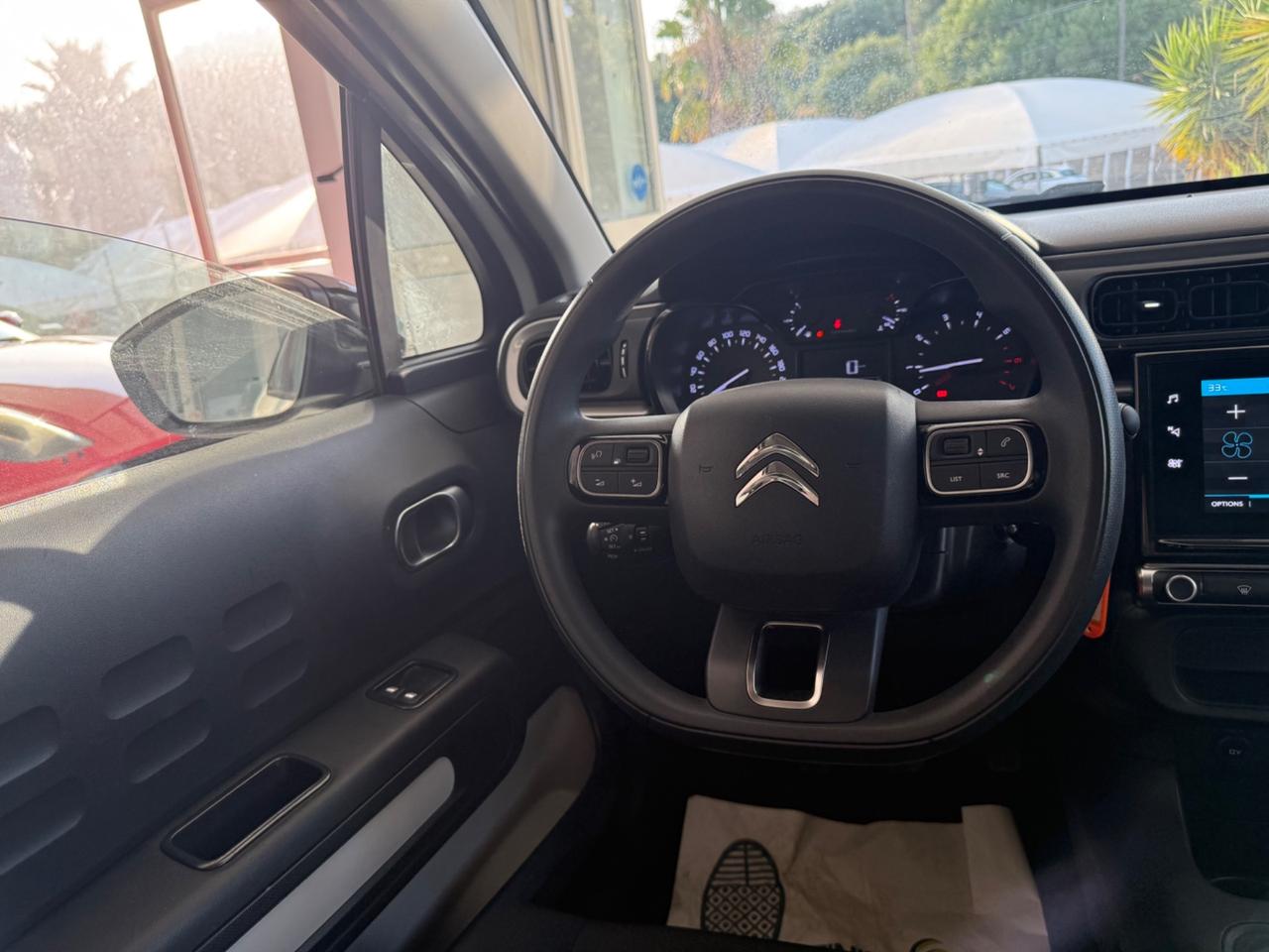 Citroen C3 1.2Benzina Shine+AIRBUMP+FULL LED2022