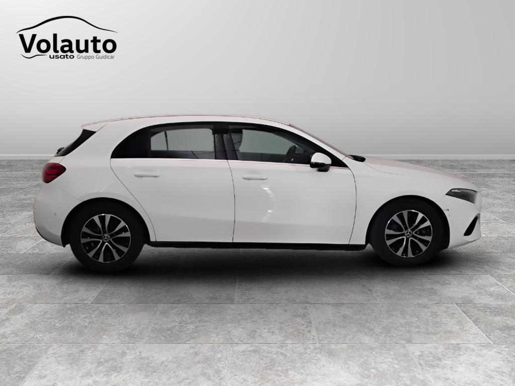 Mercedes-Benz Classe A - W177 2023 - A 180 d Advanced auto