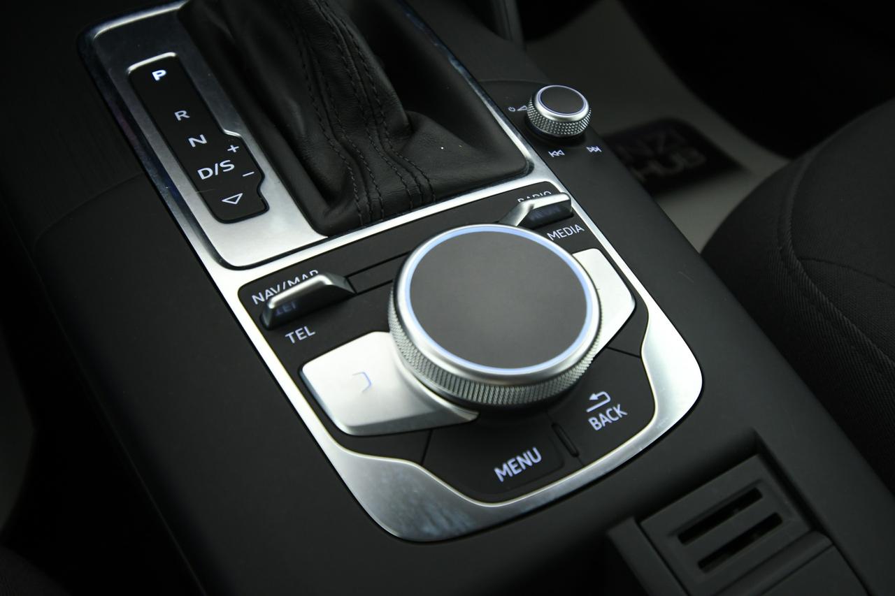 AUDI A3 Sportback 30 1.5 g-tron Admired 131cv BLUETOOTH+LED+NEOPATENTATI