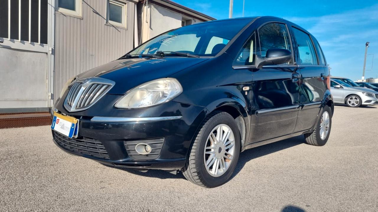 Lancia MUSA 1.4 16V EURO 5 Poltrona Frau-95CV-70KW-