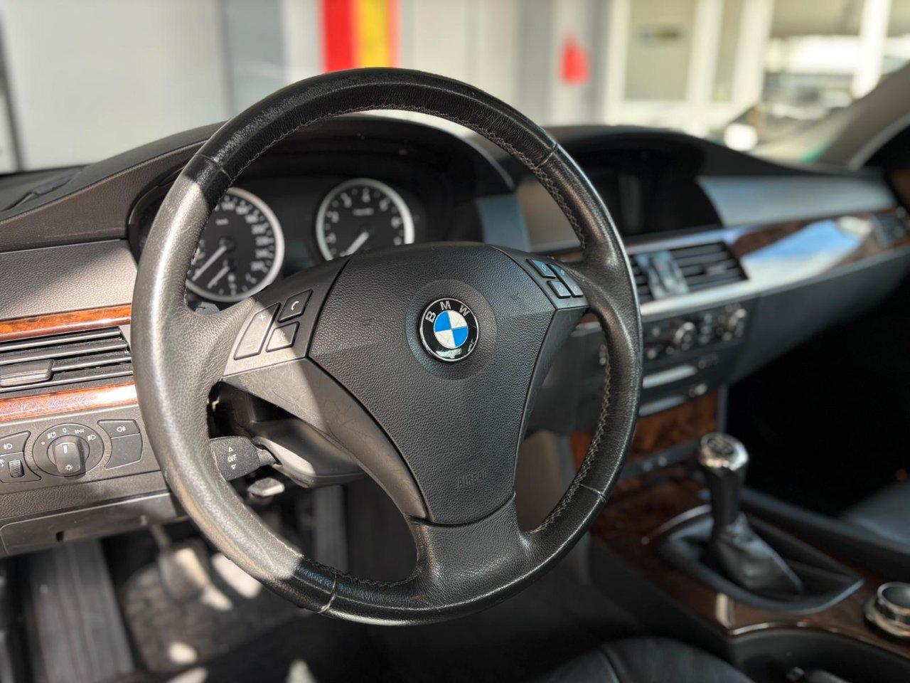 BMW 525 i Futura 218cv c/pelle