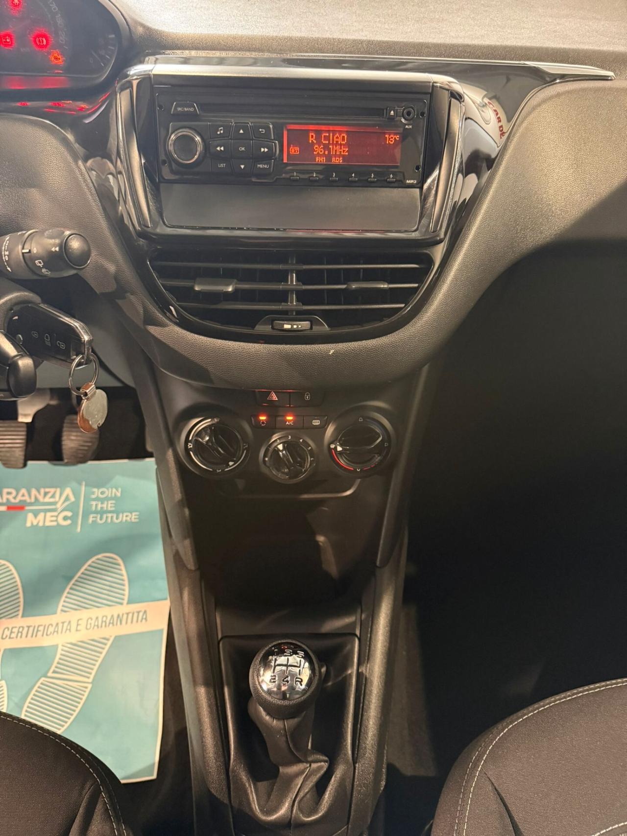 Peugeot 208 PERMUTO-NEOPATENTATI