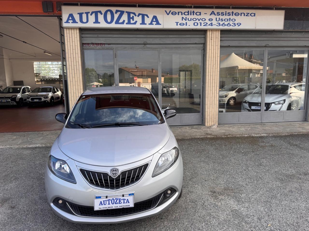 Lancia Ypsilon 1.0 Hybrid Gold