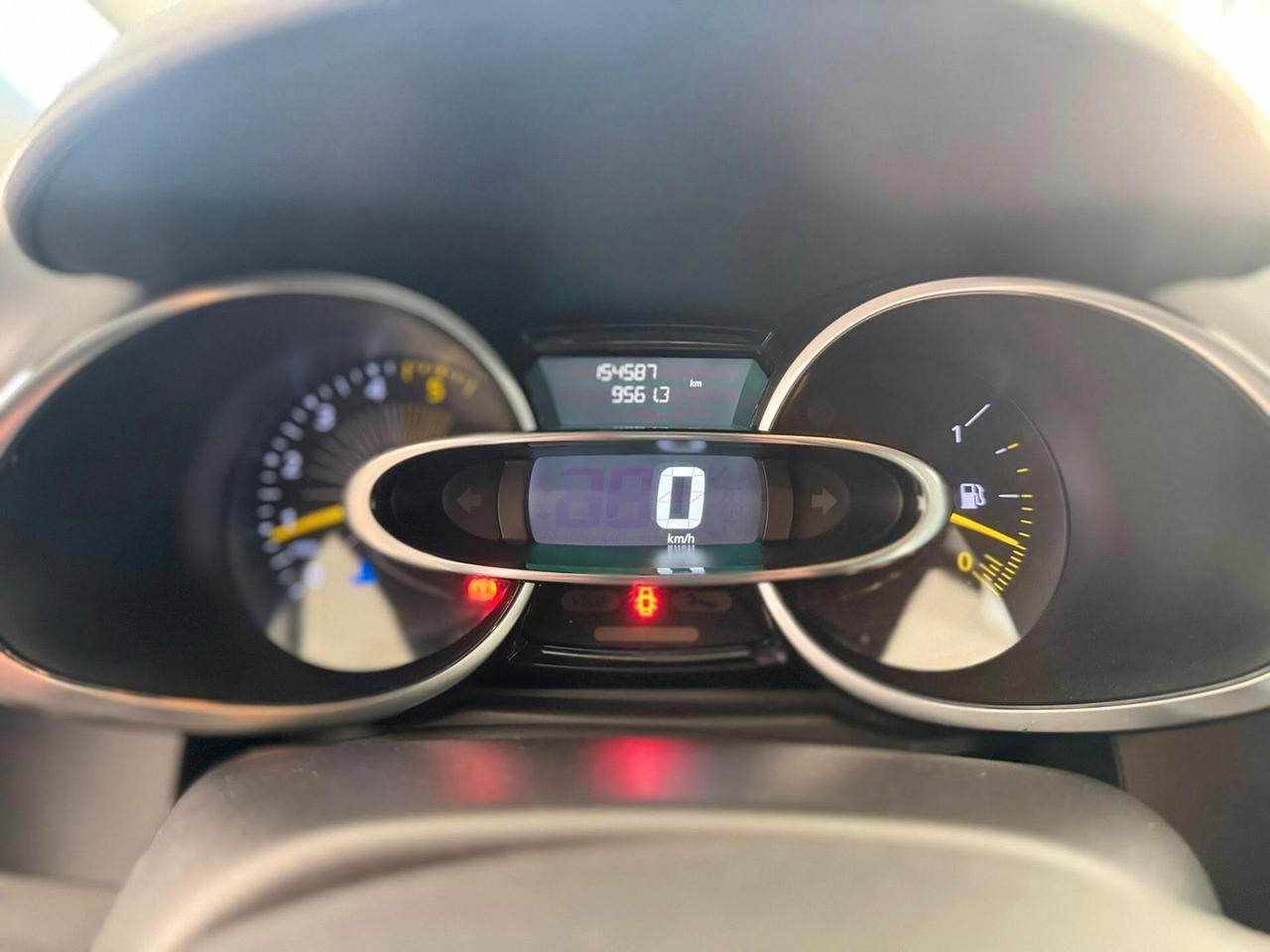 Renault Clio dCi 8V 75 CV Start&Stop 5 porte Energy Duel - 2016