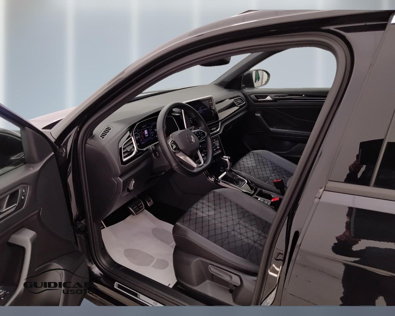 VOLKSWAGEN T-Roc 2022 - T-Roc 1.5 tsi R-Line dsg