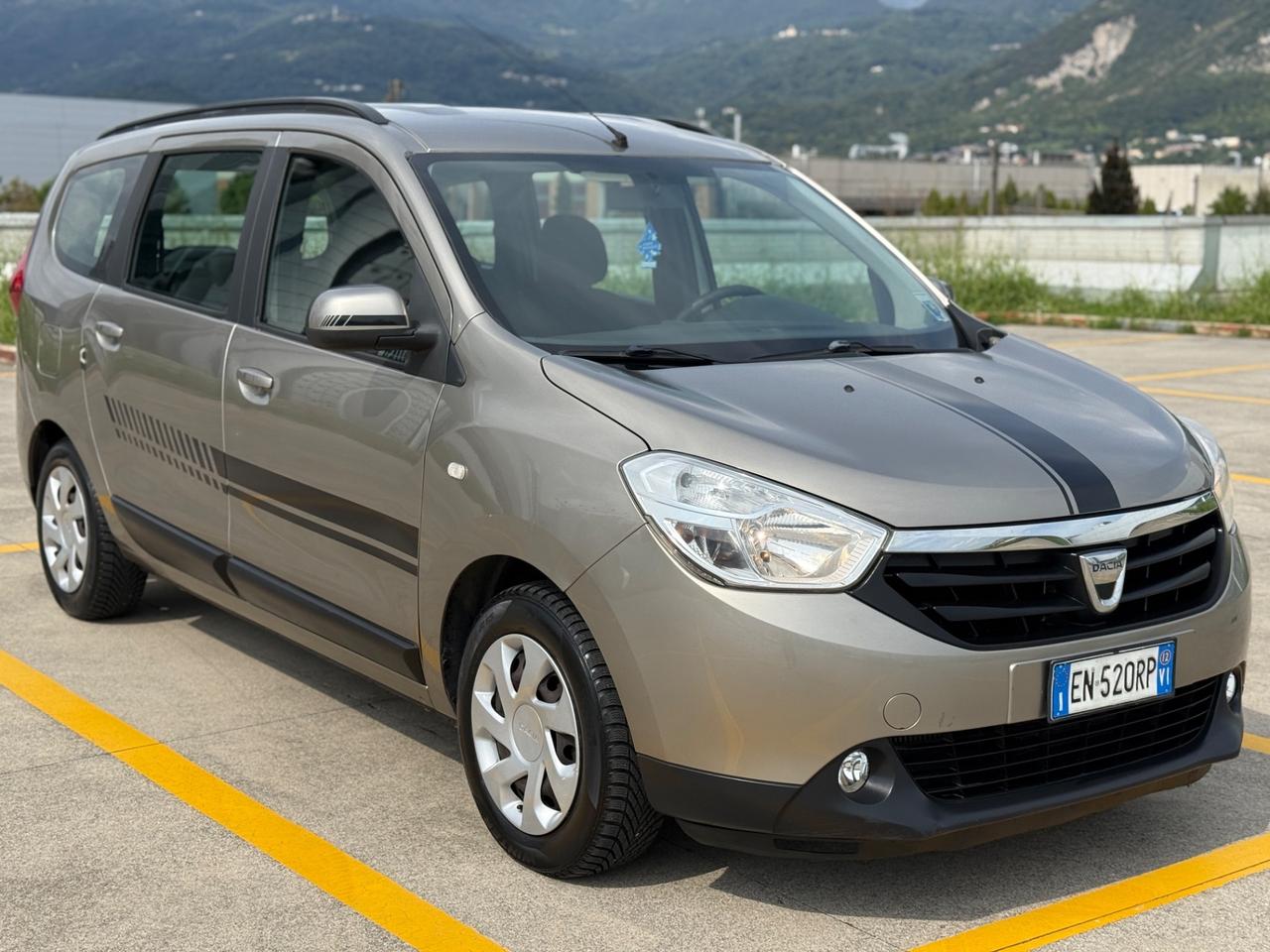 Dacia Lodgy 1.5 Diesel 90CV 5 posti OK NEOPATENTATI