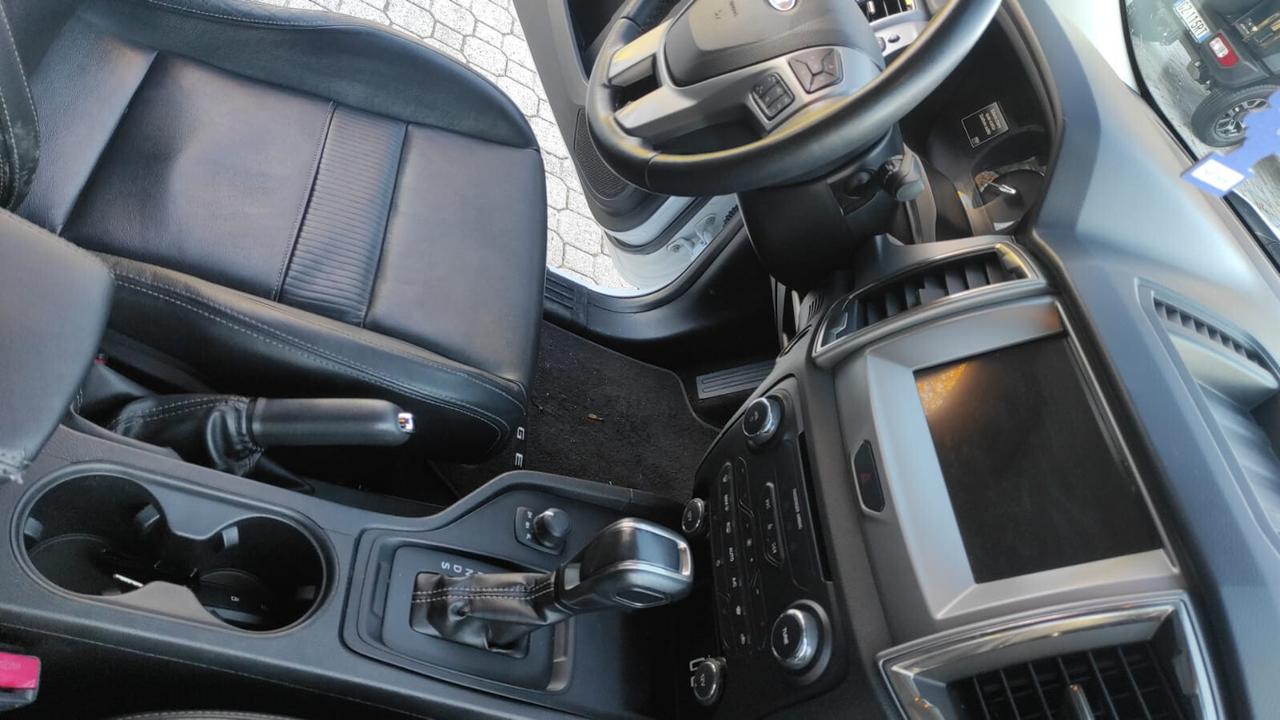 FORD RANGER 2.0 AUTOMATICA 213 CV DC Limited GANCIO TRAINO