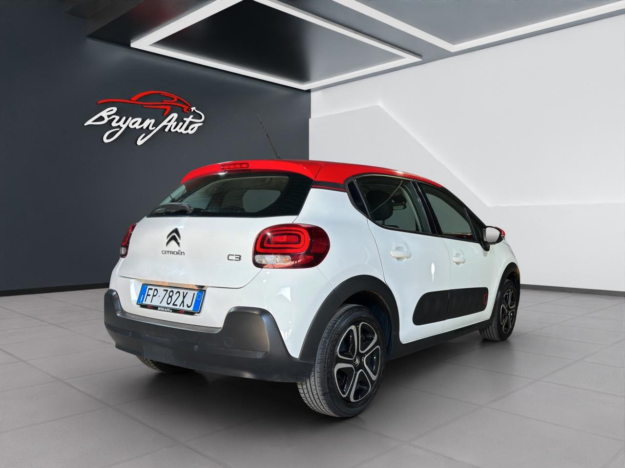 Citroen C3 PureTech 82CV Shine