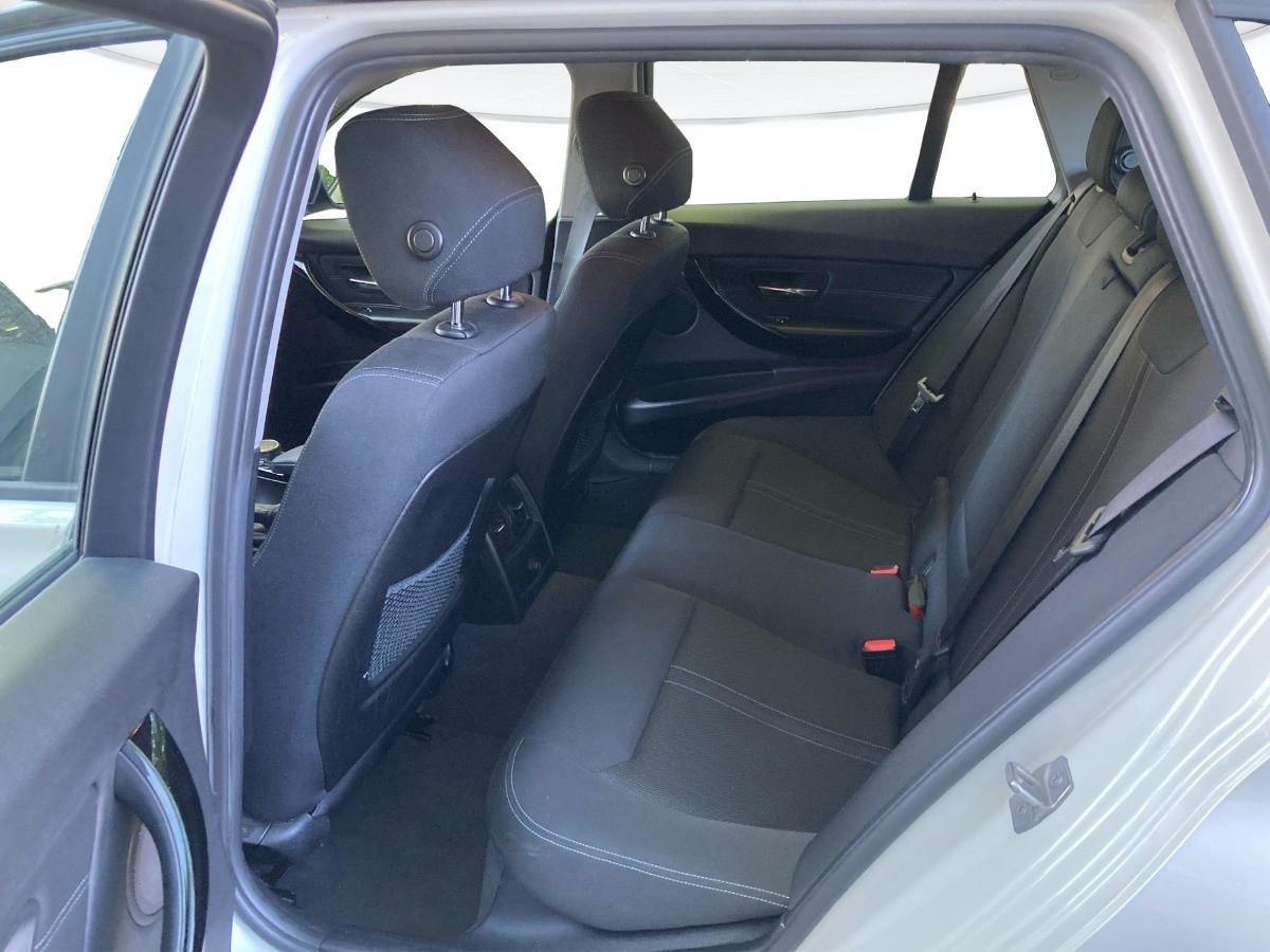 BMW 318d Touring Luxury auto