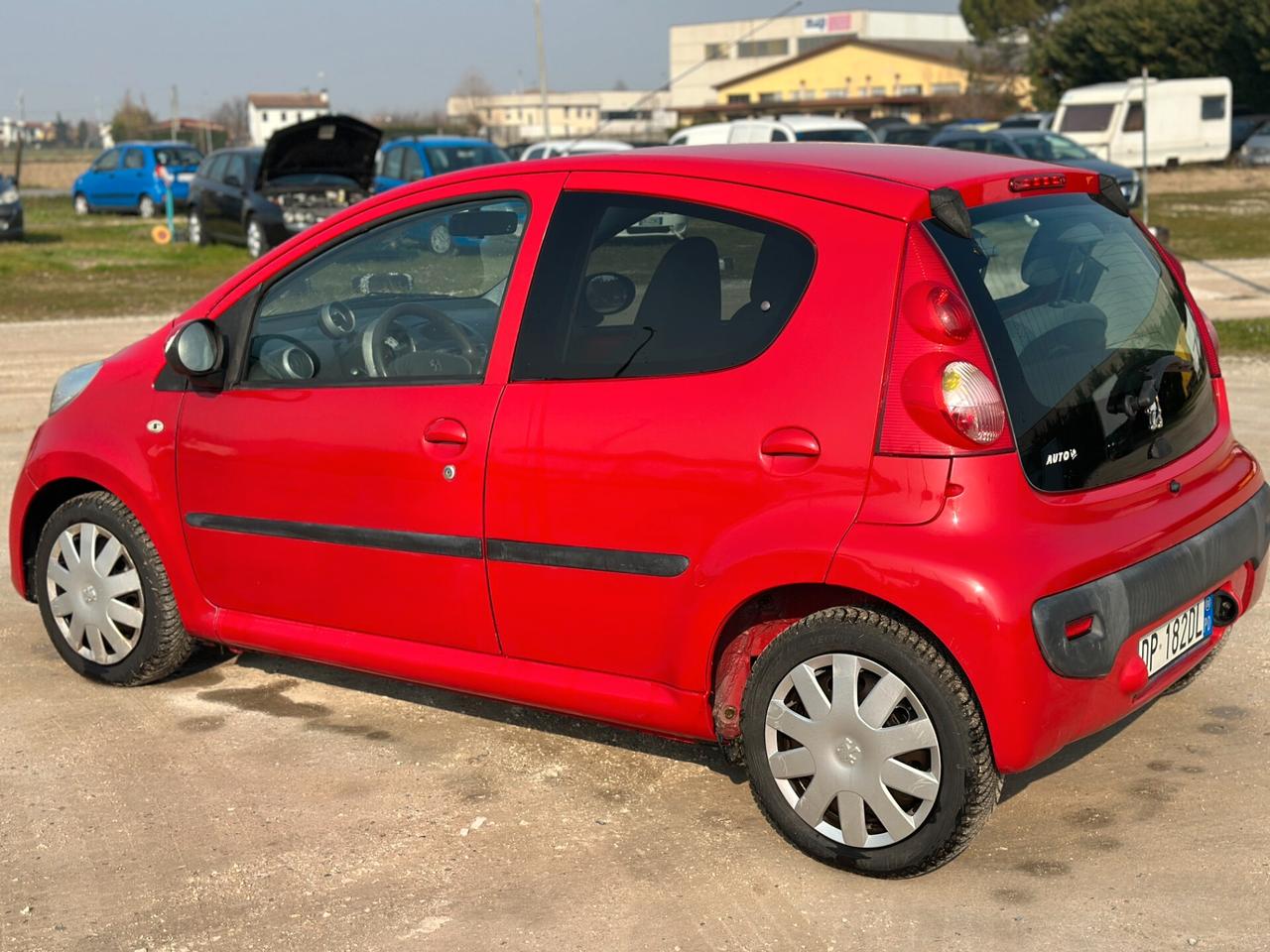 Peugeot 107 1.0 68CV 5p. Desir