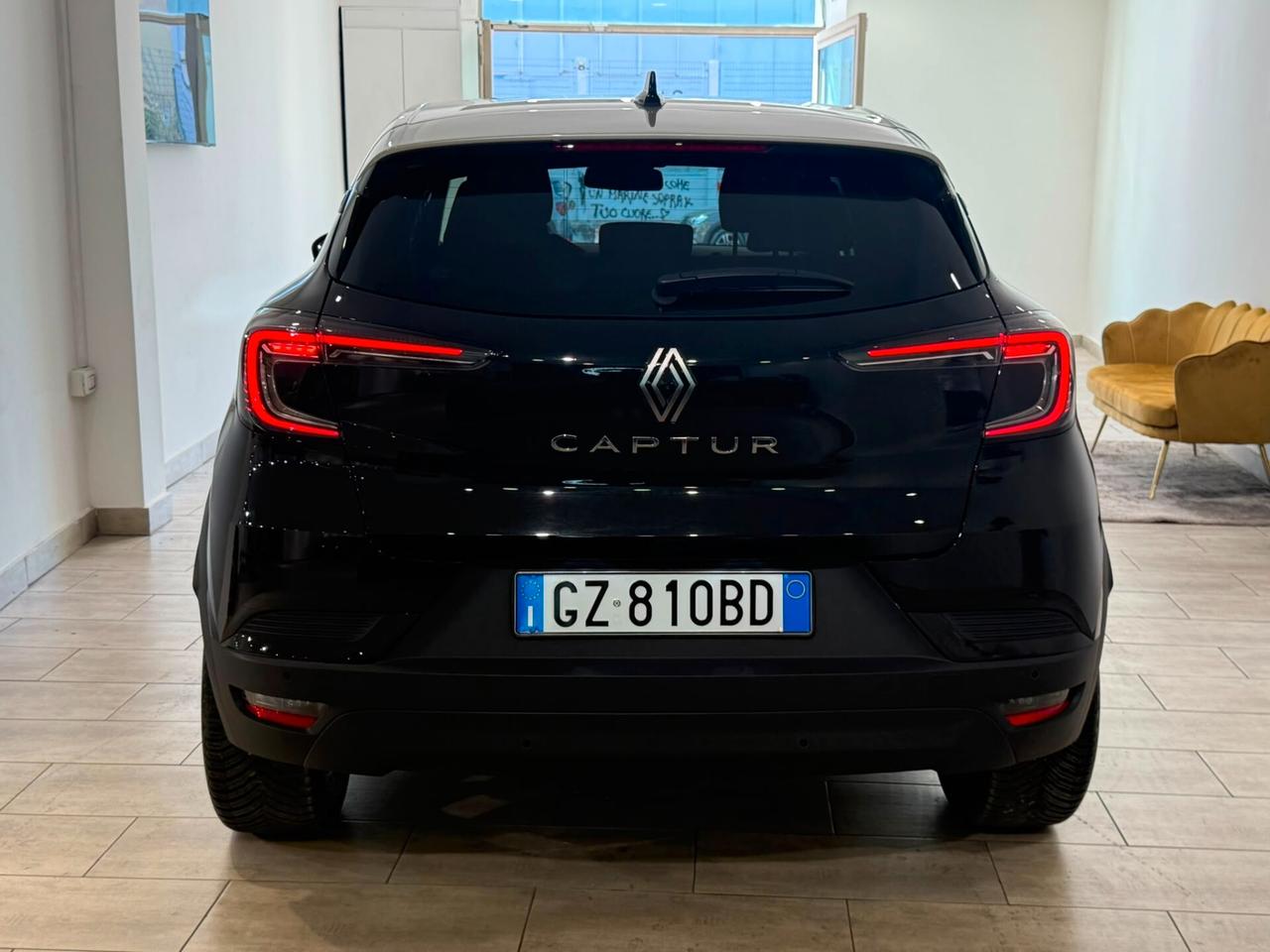 Renault Captur Capture 1.0 90CV anno 2025 30.000 km