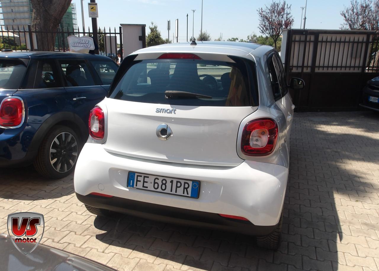 SMART FORFOUR 1.0 BENZ-TETTO PANORAMICO-2016