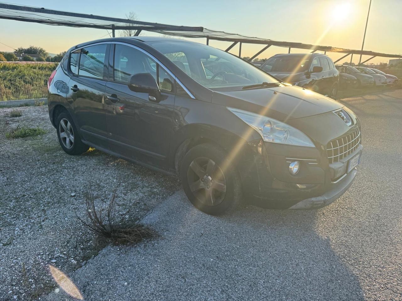 Peugeot 3008 1.6 HDi 115CV Business cambio automatico