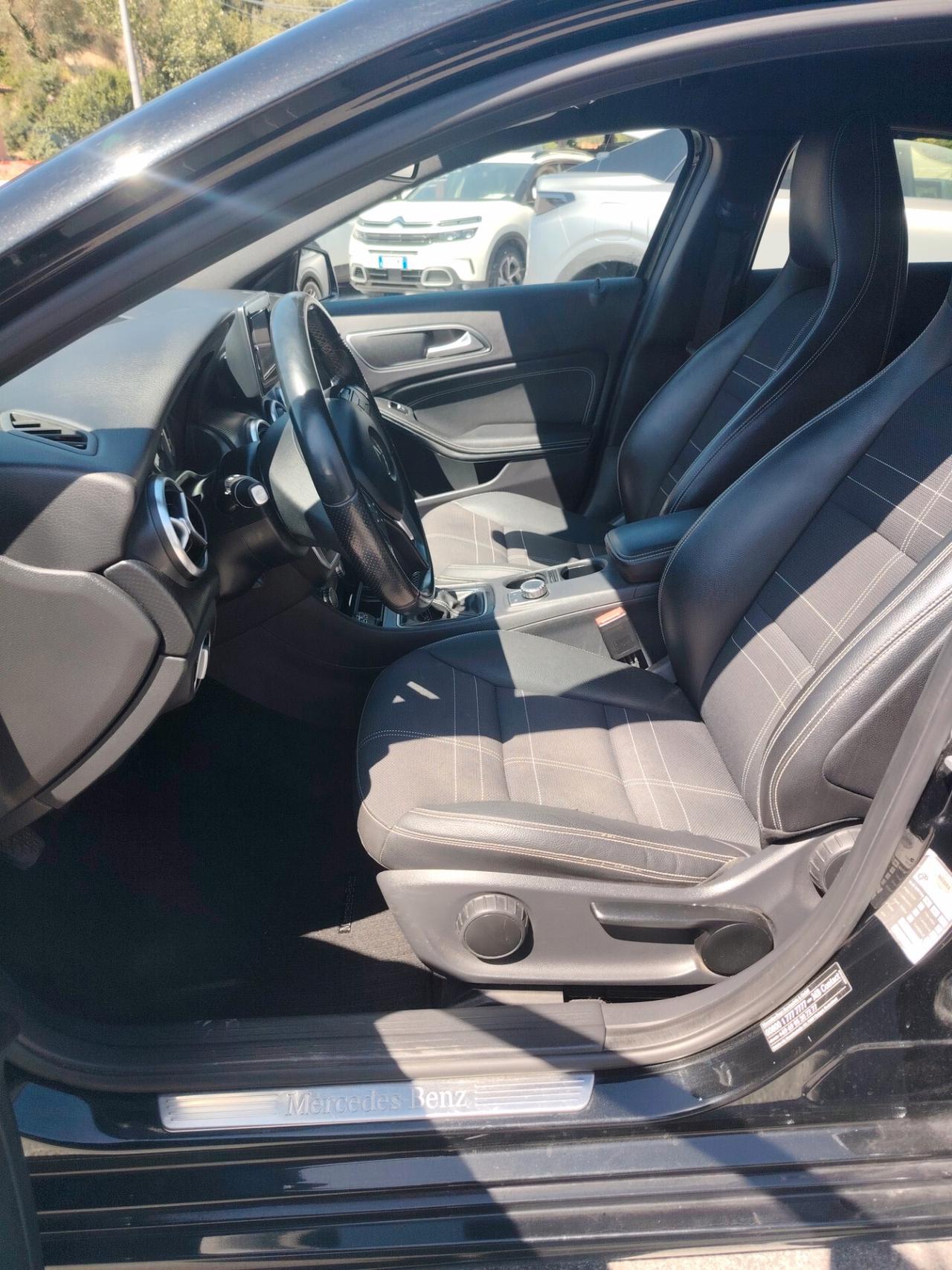 Mercedes-benz CLA 200 Executive