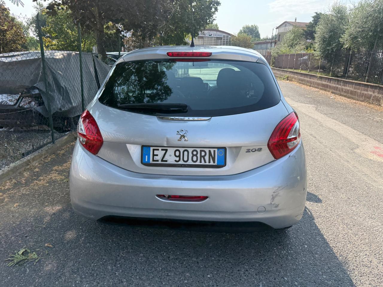 Peugeot 208 PureTech 82 5 porte Allure