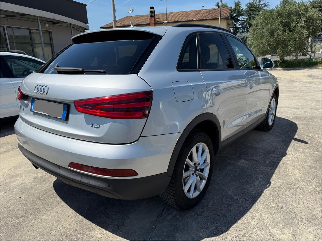 Audi Q3 2.0 TDI Business