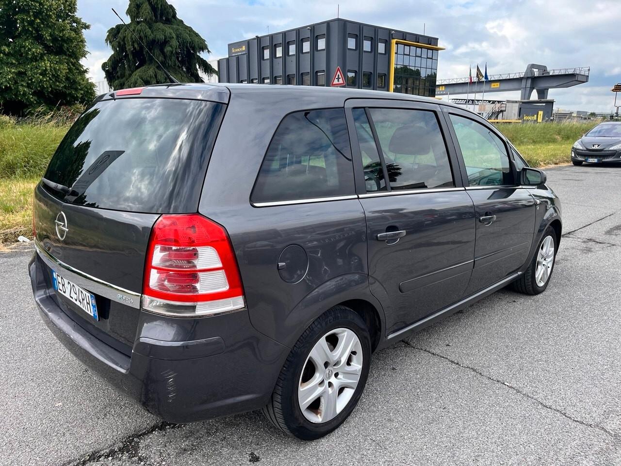 Opel Zafira 1.8 16V GPL **7 posti**