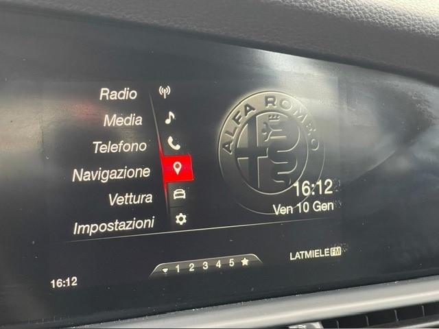Alfa Romeo Giulia 2.2 Turbodiesel 150 CV AT8 Super