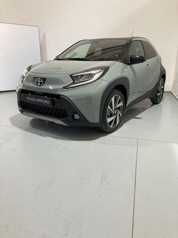 Toyota Aygo X 1.0B (72 CV) Lounge S-CVT