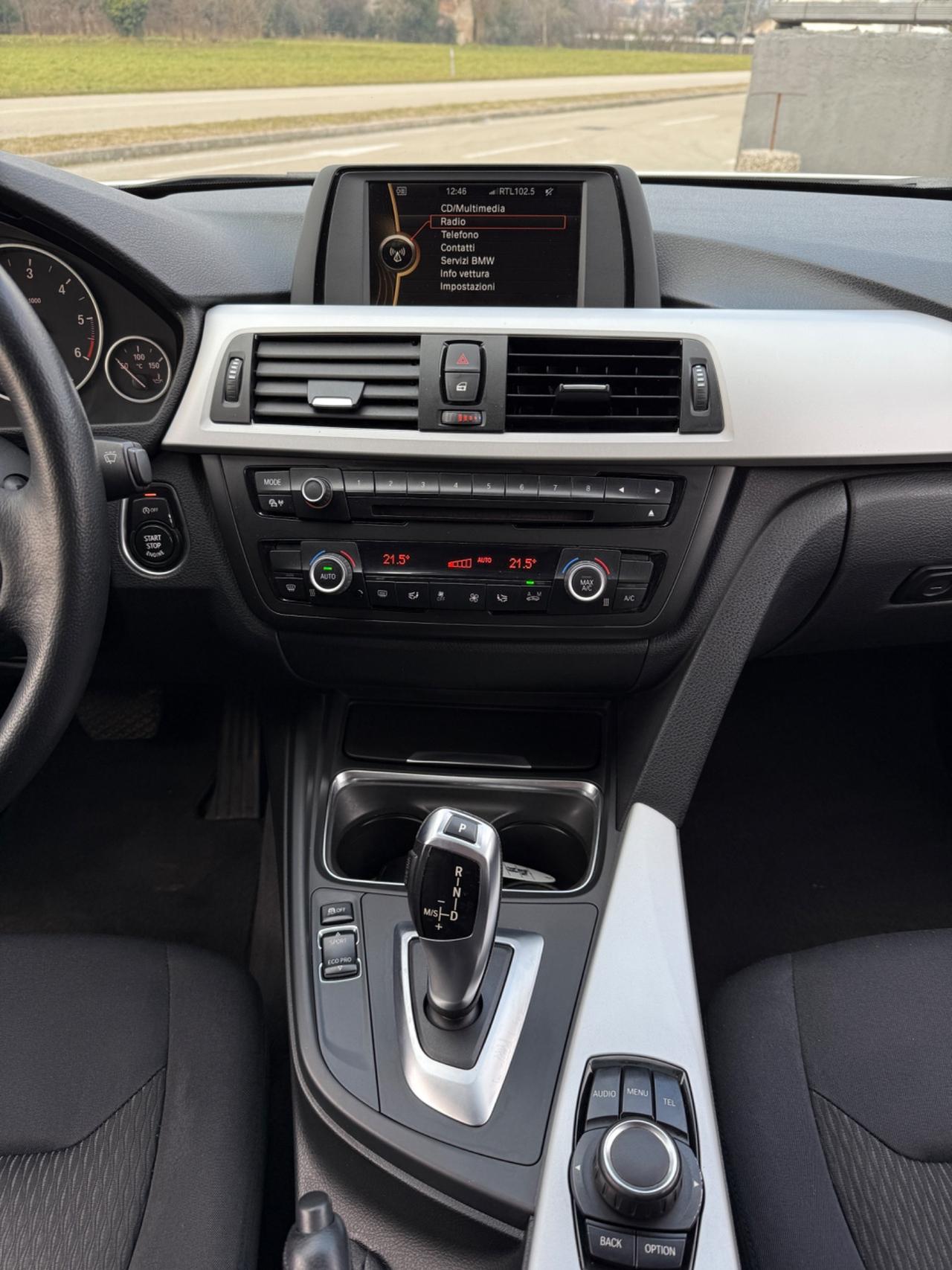 Bmw 318d AUTOM. F30 BERLINA NEOPATENTATI