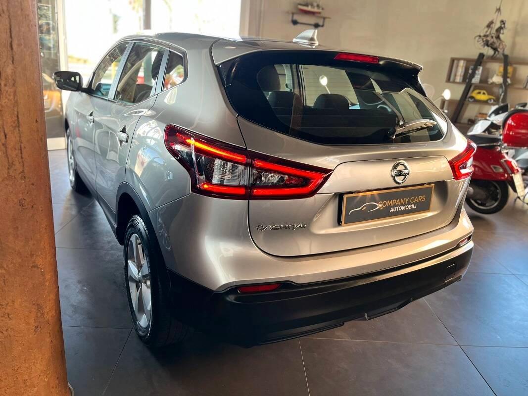 Nissan Qashqai 1.5 dci Business 115cv dct
