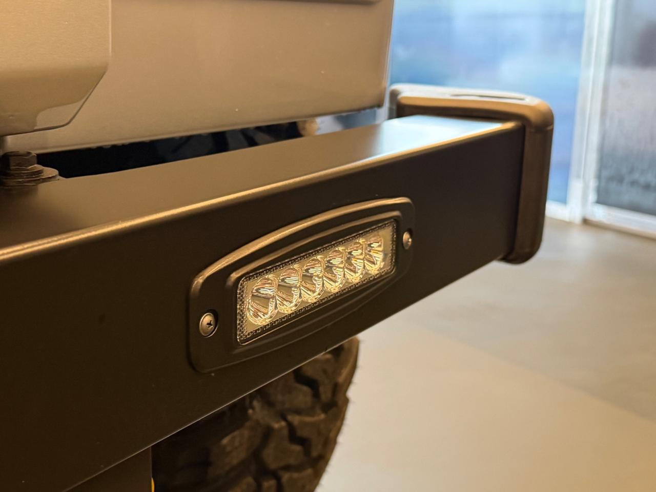 Land Rover Defender 110 2.4 TD4 Station Wagon SE