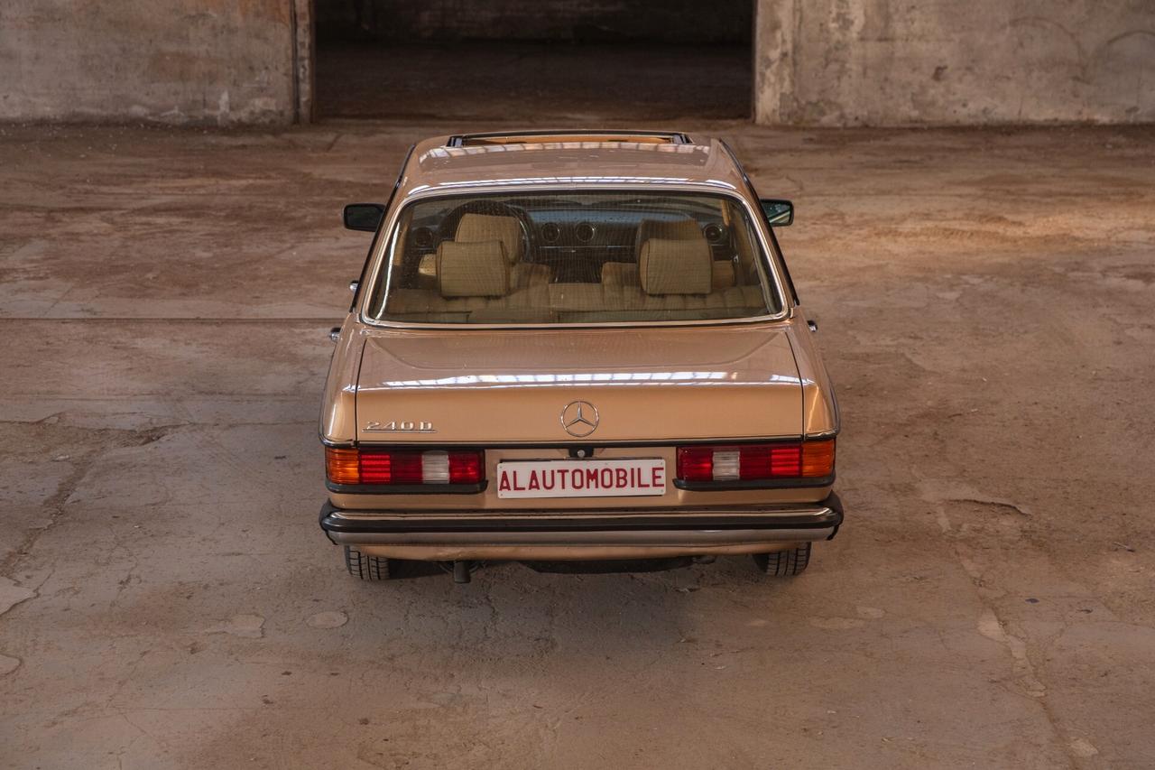 Mercedes-benz 240 D