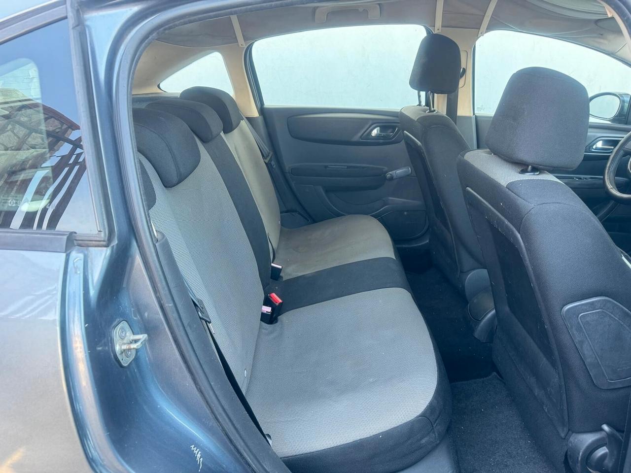 Citroen C4 1.6 HDi 90 cavalli
