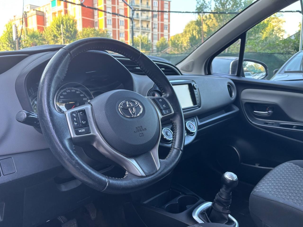 Toyota Yaris 1.0 5 porte Lounge OK NEOPATENTATI