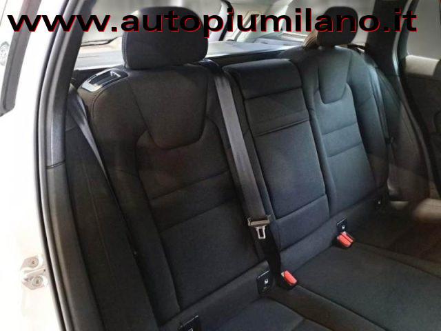 VOLVO V60 T6 Recharge AWD Plug-in Hybrid Inscription Express