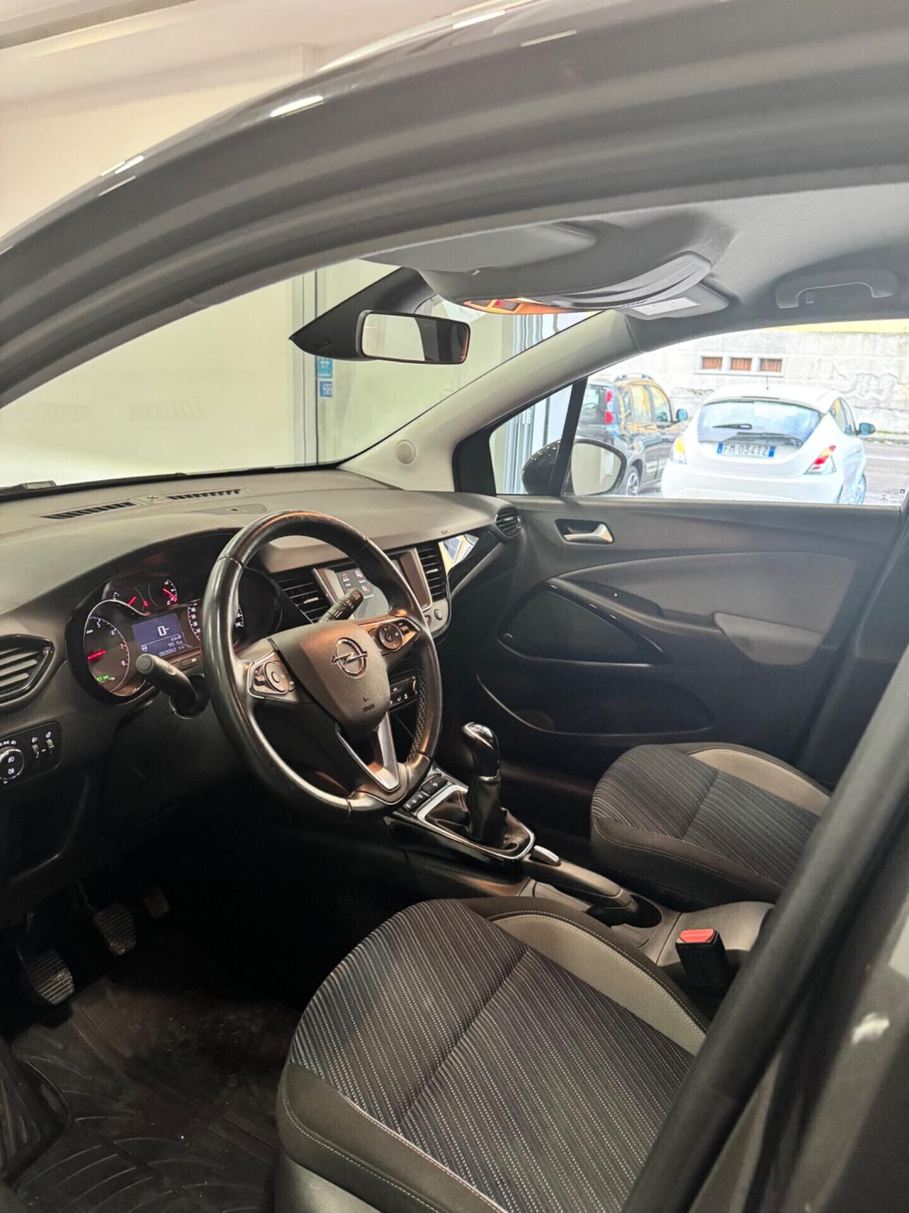 Opel Crossland X 1.2 12V Innovation