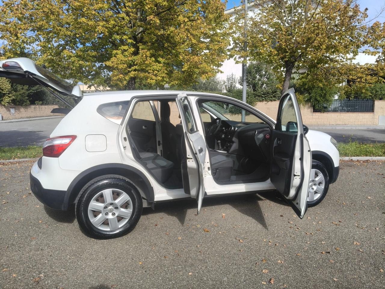 Nissan Qashqai 1.6 del 11 SOLO 137.000 KM