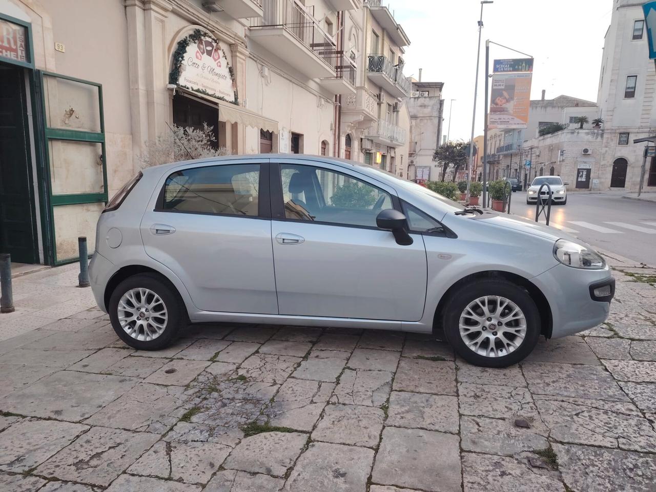 Fiat Punto Evo 1.2 5 porte S&S Blue&Me