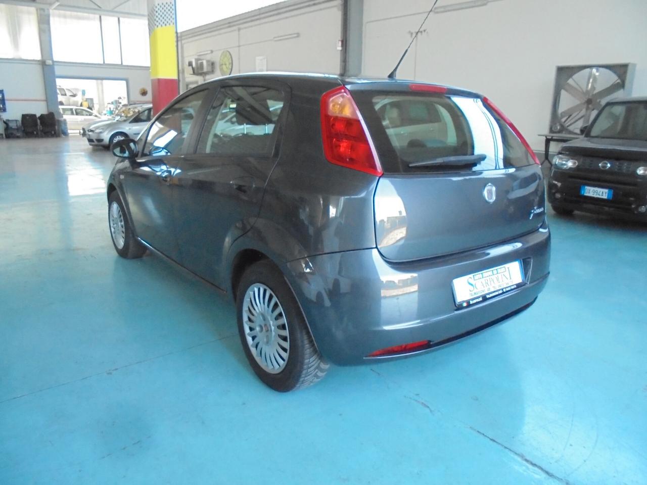 Fiat Grande Punto 1.3 MJT 75 CV 5 porte Active NEOPATENTATI