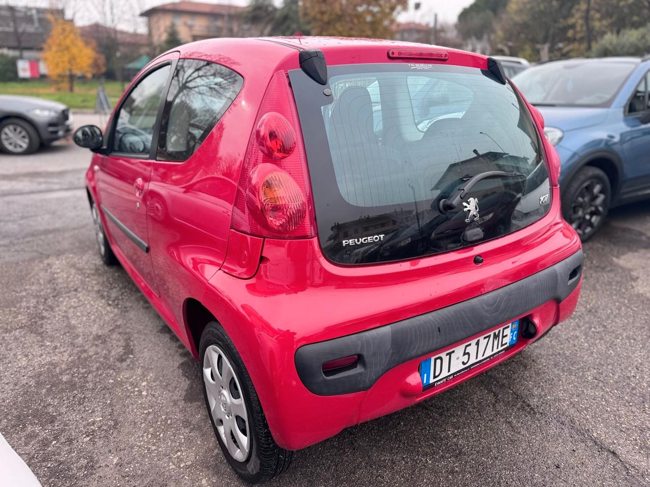 Peugeot 107 1.0 68CV 3p. Sweet Years