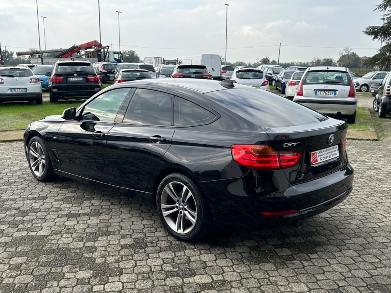 Bmw 318d Gran Turismo Sport |VETRI PRIVACY| LED