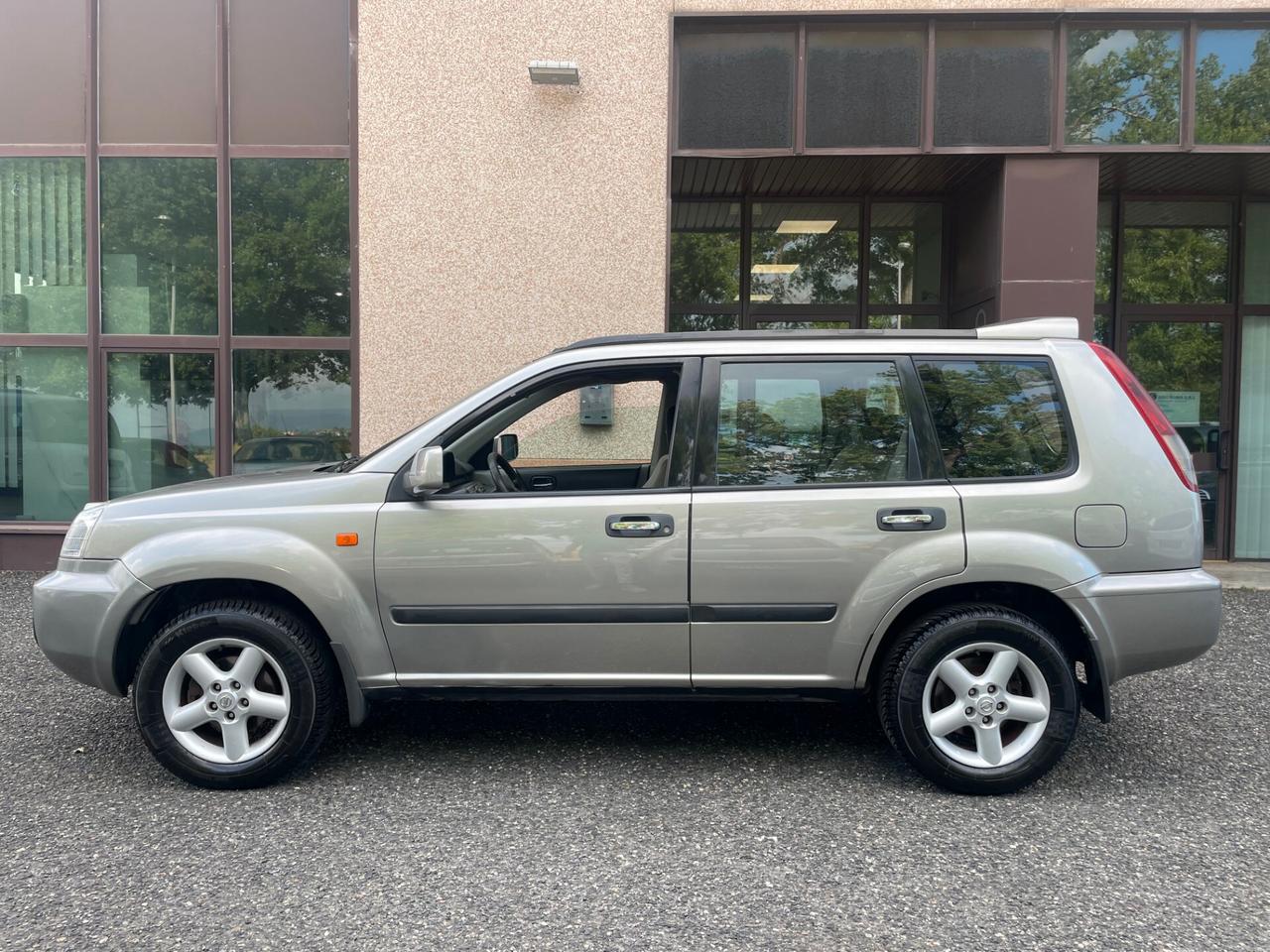 Nissan X-Trail 2.2 TD Di Sport
