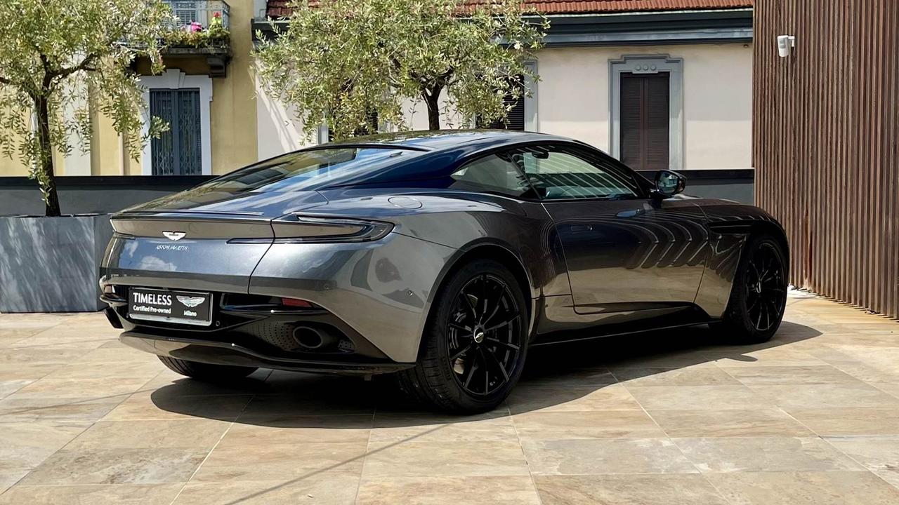 ASTON MARTIN DB11 Coupe 4.0 V8 auto