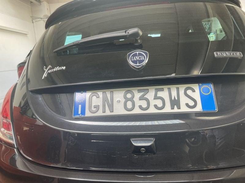 Lancia Ypsilon 1.0 FireFly 5 porte S&S Hybrid Gold Plus