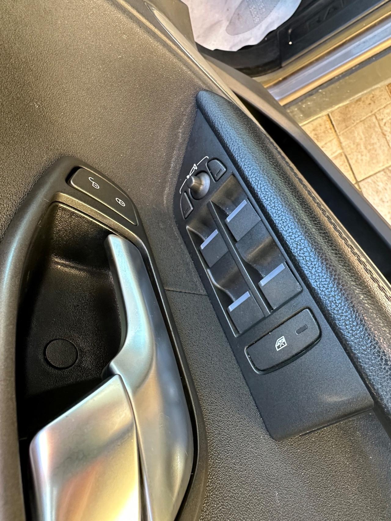 Land Rover Range Evoque 2.2 TD4 5p. Dynamic 2015